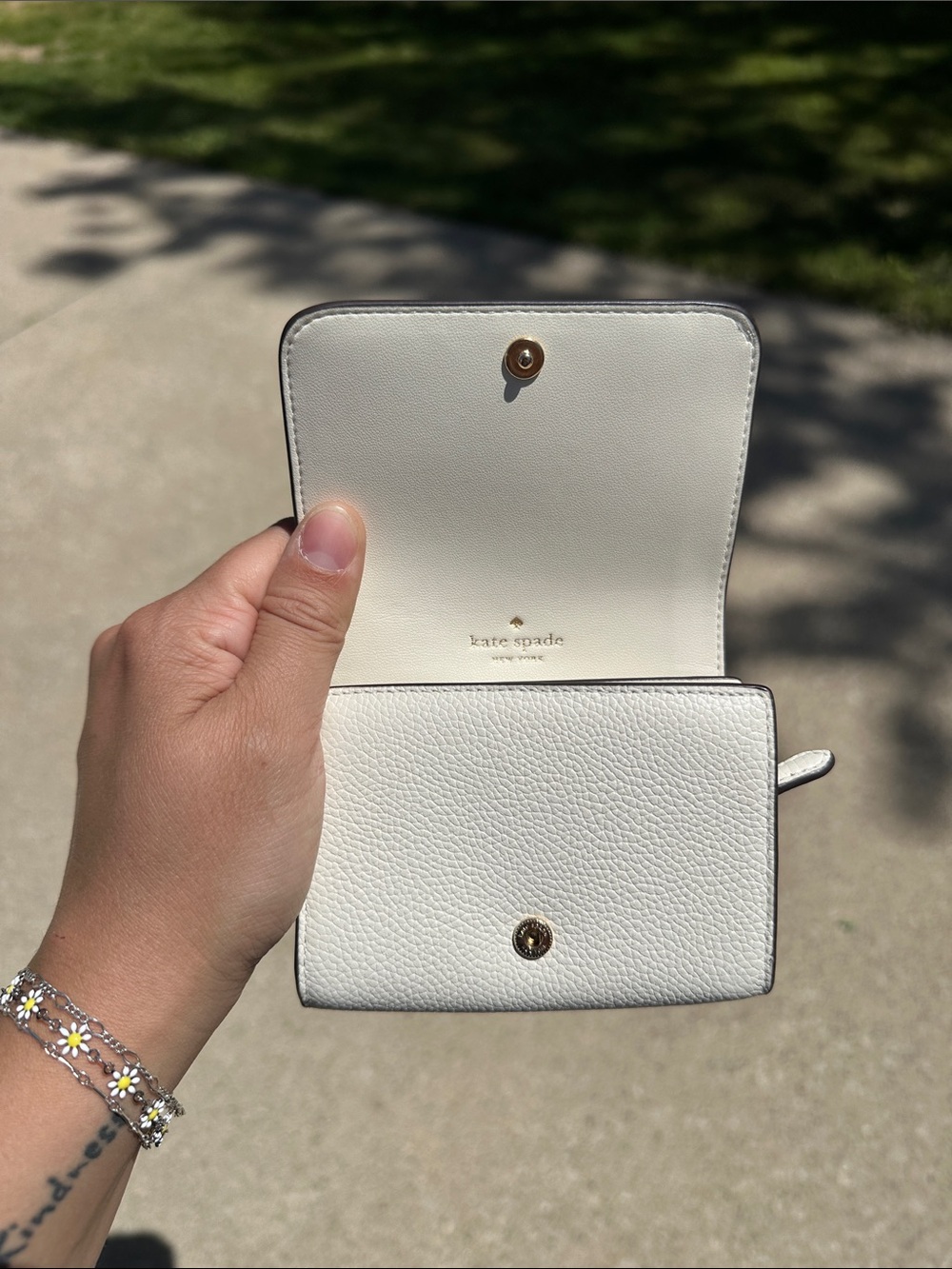 Kate Spade Cream Kayla Small L-Zip Wallet Meringue - Picture 6 of 8